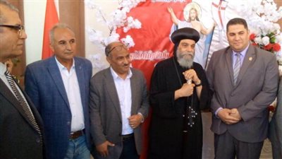 وفد حزب تحيا مصر بأسوان يزور الكنائس لتهنئة الإخوة المسيحيين بعيد القيامة المجيد