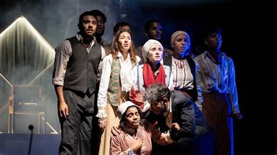 منتخب جامعة بنها يفوز بـجائزة لجنة التحكيم في مهرجان آفاق العربى للمسرح الجامعي بعمان