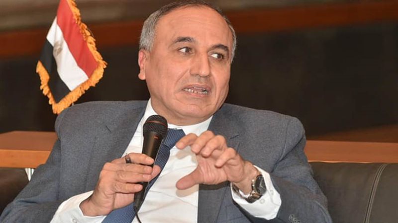 الكاتب الصحفي عبدالمحسن