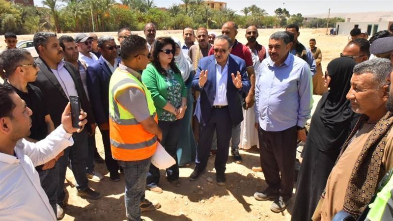 محافظ أسيوط يتفقد