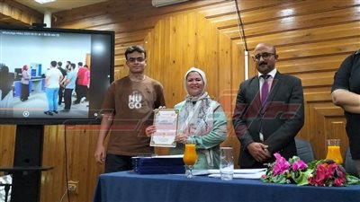 مدرسة المتفوقين بكفر الشيخ STEM تكرّم أساتذة معهد علوم وتكنولوجيا النانو