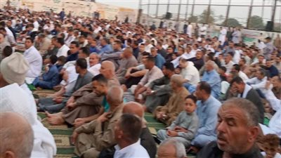 آلاف المصلين يؤدون صلاة عيد الأضحي المبارك بساحات وملاعب مراكز شباب وأندية القليوبية