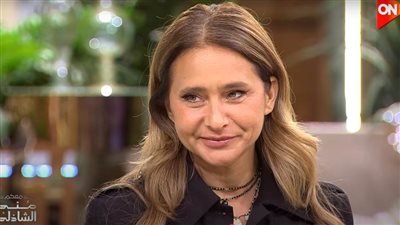 نيللي كريم: 