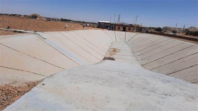 محافظ أسوان يشكر وزارات البيئة والتنمية المحلية  للتسليم النهائى للمدفن الصحي بمدينة إدفو 