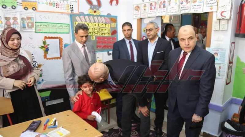 جول. وزير التربية