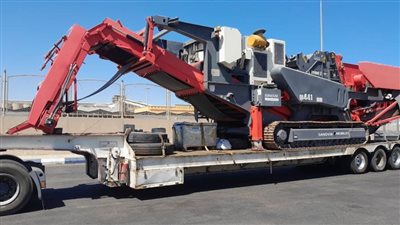 وصول كسارات تحويل مخلفات الهدم إلى 