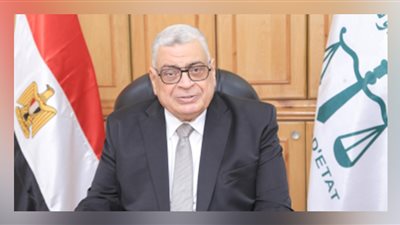 رئيس مجلس الدولة يصدر قرارا تنظيميا في شأن ضوابط ندب أعضاء المجلس كمستشارين قانونيين