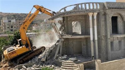الاحتلال يُجبر مقدسية على هدم منزلها ذاتيًا في جبل المكبر