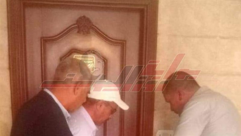 إغلاق العيادات