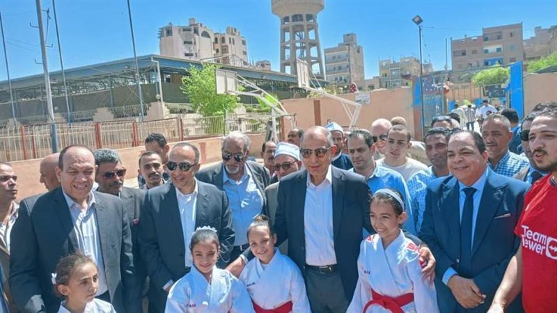 ندوات ثقافية وقوافل