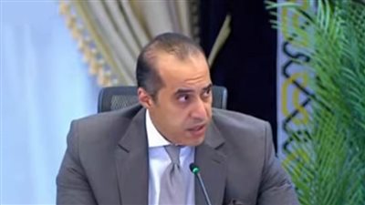 وزير الشئون النيابية.. الدولة ملتزمة بتوفير السكن للحالات المستحقة 