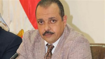 نقيب المرافق العامة يبعث برسالة طمأنة للعاملين بمياه الشرب والصرف الصحي