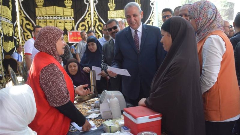 محافظ الغربية خلال