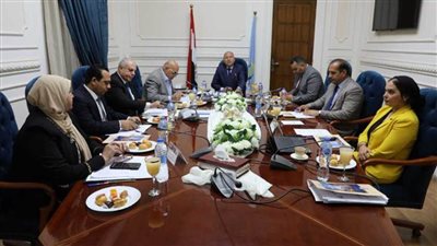 محافظ القاهرة: استمرار الدفع بالكوادر الشابة وتمكين المرأة بالوظائف القيادية