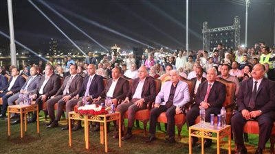 محافظ المنيا يقدم التهنئة للرئيس السيسي بافتتاح المتحف المصري الكبير 