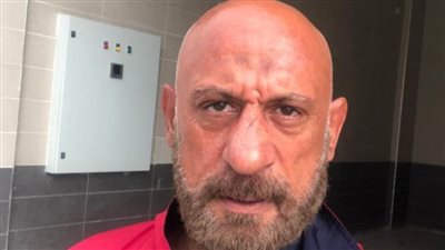 الفنان طارق ريحان يرد على القبض عليه.. تشابه أسماء