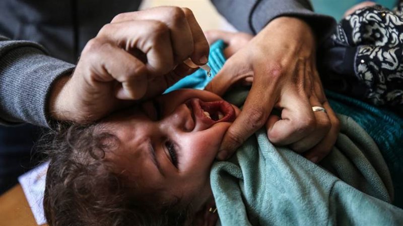 تطعيم 93 ألف طفل