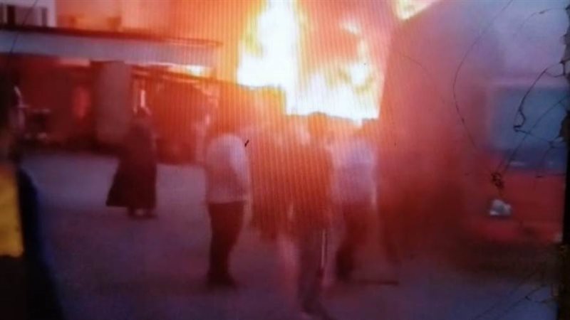 جانب من الحريق