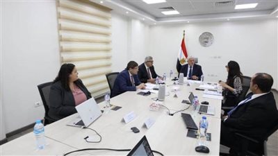 أيمن عاشور يؤكد أهمية توظيف الاختراعات في تعزيز الاقتصاد القومي