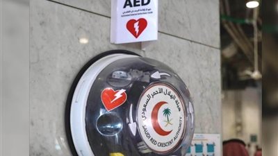  فرق الإسعاف بالحرم المكي تعيد النبض لمعتمر باكستاني