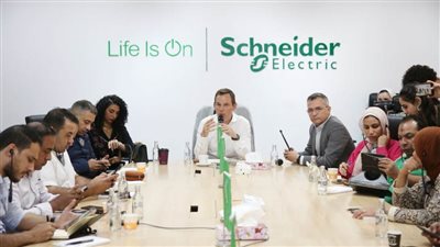 شنيدر : تصدير 40% من إنتاج المصنع إلى 35 دولة في الشرق الأوسط وإفريقيا 