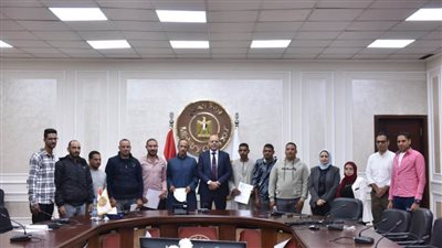 وزير العمل للشباب: أنتم سفراء بلادكم في الخارج وحريصون على توفير فرص عمل لائقة لكم