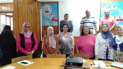 النباتات الشوكية والعصارية ودورها في الحدائق النباتية والمنفذة بالقاعة الإرشادية