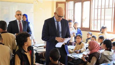 جوله تفقدية لوزير التعليم بإدارة المرج التعليمية
