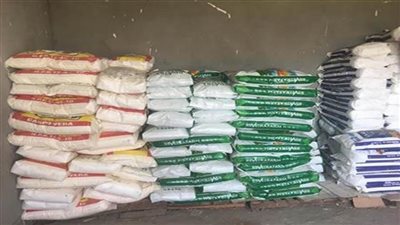 ضبط مصنعين لإنتاج الأسمدة والمخصبات الزراعية المغشوشة فى الخانكة