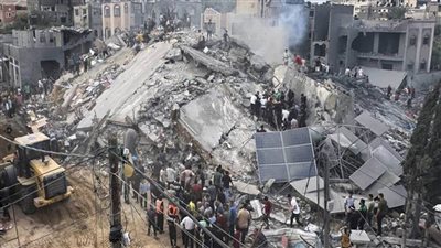 استشهاد ثلاثة فلسطينيين في قصف إسرائيلي على منزل وسط قطاع غزة