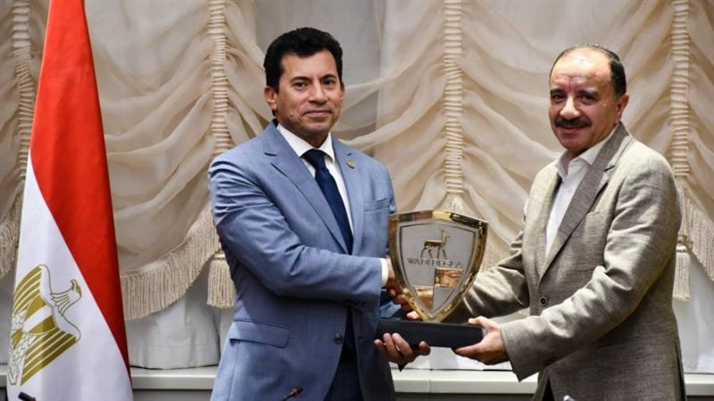 صبحي مع طارق راشد