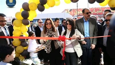 وزيرتا التنمية المحلية والتخطيط تفتتحان مشروعات تطوير كورنيش النيل الغربي 