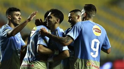 الأهلي يحسمها برأسية طاهر ويضرب سيراميكا في كأس العاصمة