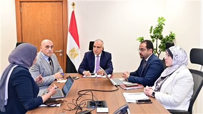 وزير الري يتابع خطة إعداد وتأهيل قيادات الجيل الثاني لمنظومة المياه 2.0