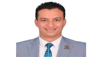 فوز الدكتور قياتي عاشوربجامعة بني سويف بجائزة الحبتور للحفاظ على اللغة العربية