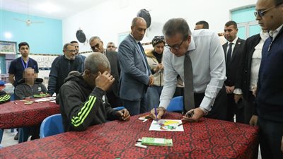 وزير الصحة يوجه بالانتهاء من أعمال التطوير ورفع كفاءة 