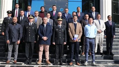  أكاديمية الشرطة تنظم دورة تدريبية حول مكافحة شبكات تهريب المهاجرين