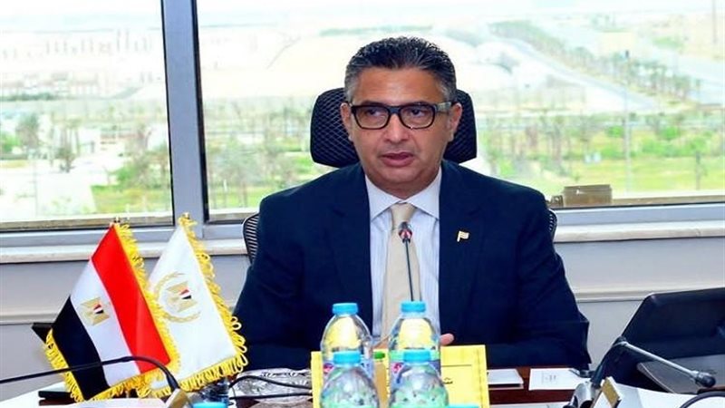 وزير التموين 