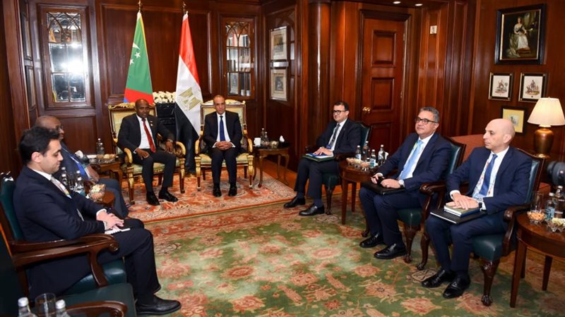 وزير الخارجية ووزير