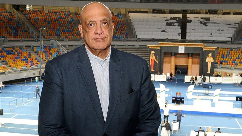 طارق الحسيني 