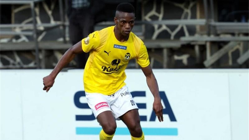 المهاجم الغيني محمد