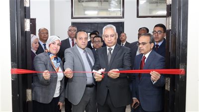 افتتاح 10 معامل متطورة بكليات الحاسبات والطب والصيدلة بجامعة المنيا الأهلية