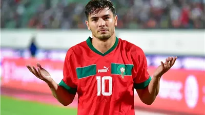 الركراكي يشعل البداية بتشكيل ناري للمغرب أمام جزر القمر