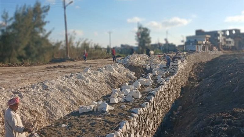 تبطين الترع 