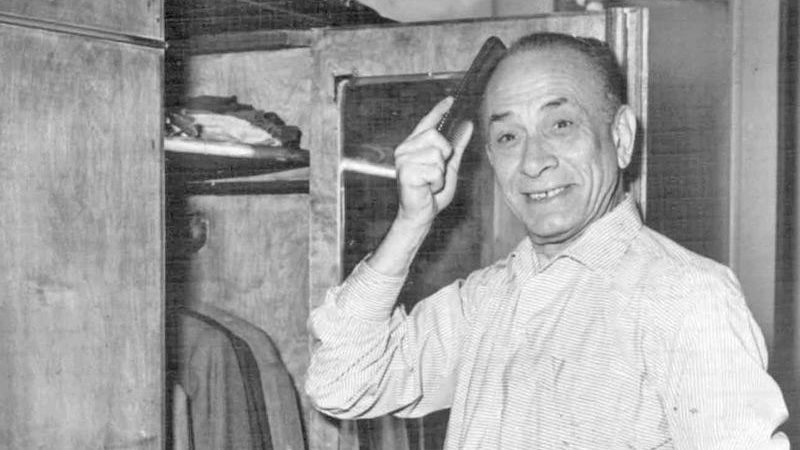  زكي عبد الله طليمات