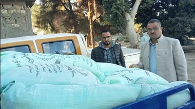 محافظ أسيوط: استمرار الحملات التموينية المفاجئة لضبط الأسواق