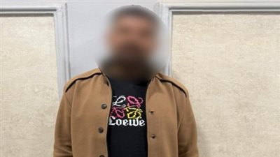 حقيقة ادعاء شخص بتلقيه تهديدات من مالك مكتب استيراد وتصدير 