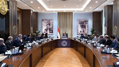 رئيس الوزراء يتابع الموقف التنفيذي والمالي لمشروعات  