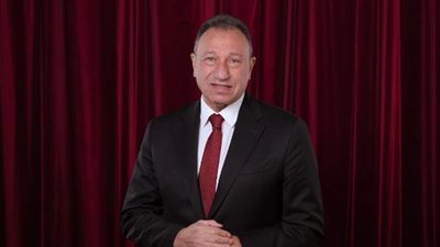 قرارات حاسمة في الأهلي.. تجديد القيادات الإدارية ووضع خريطة تطوير شاملة للموسم