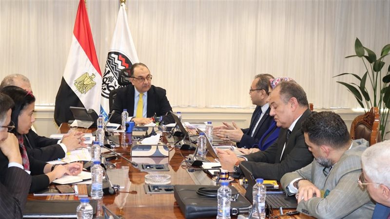 وزير قطاع الأعمال